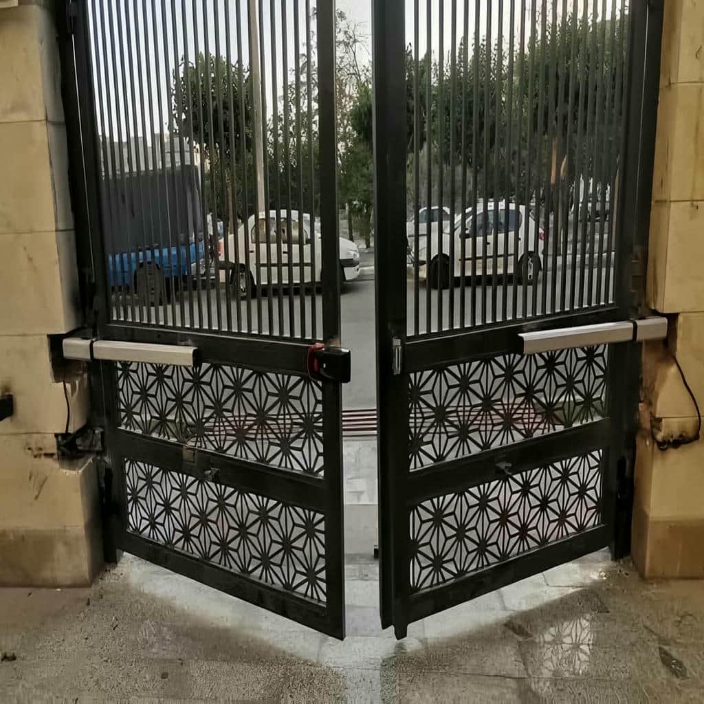 کاربرد و ویژگی های جک درب پارکینگ