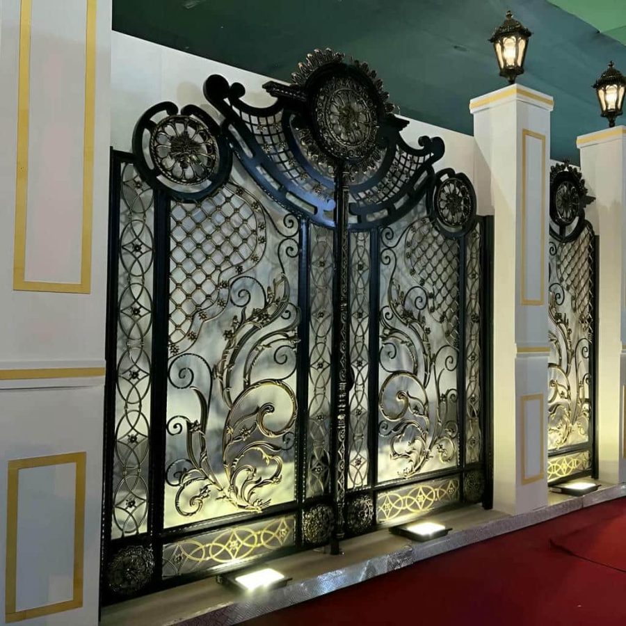 نصب درب حیاط آهنی ارزان