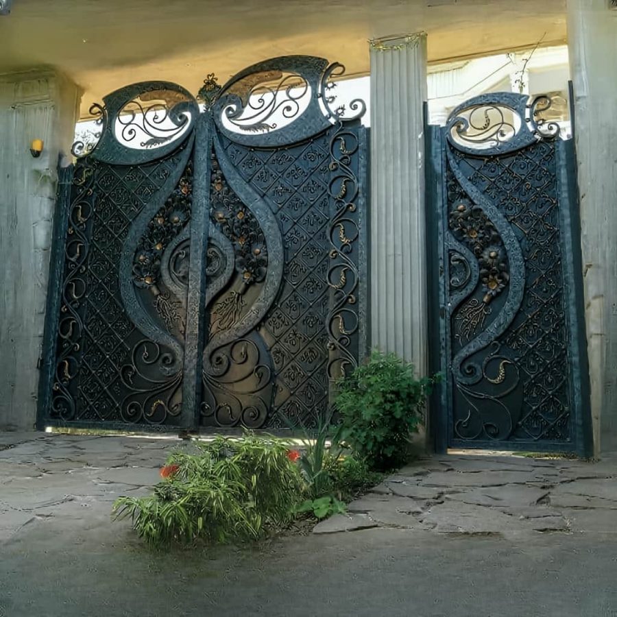 خرید درب مدل دسته گل فلزی