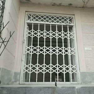 درب آکاردئونی در اندیشه