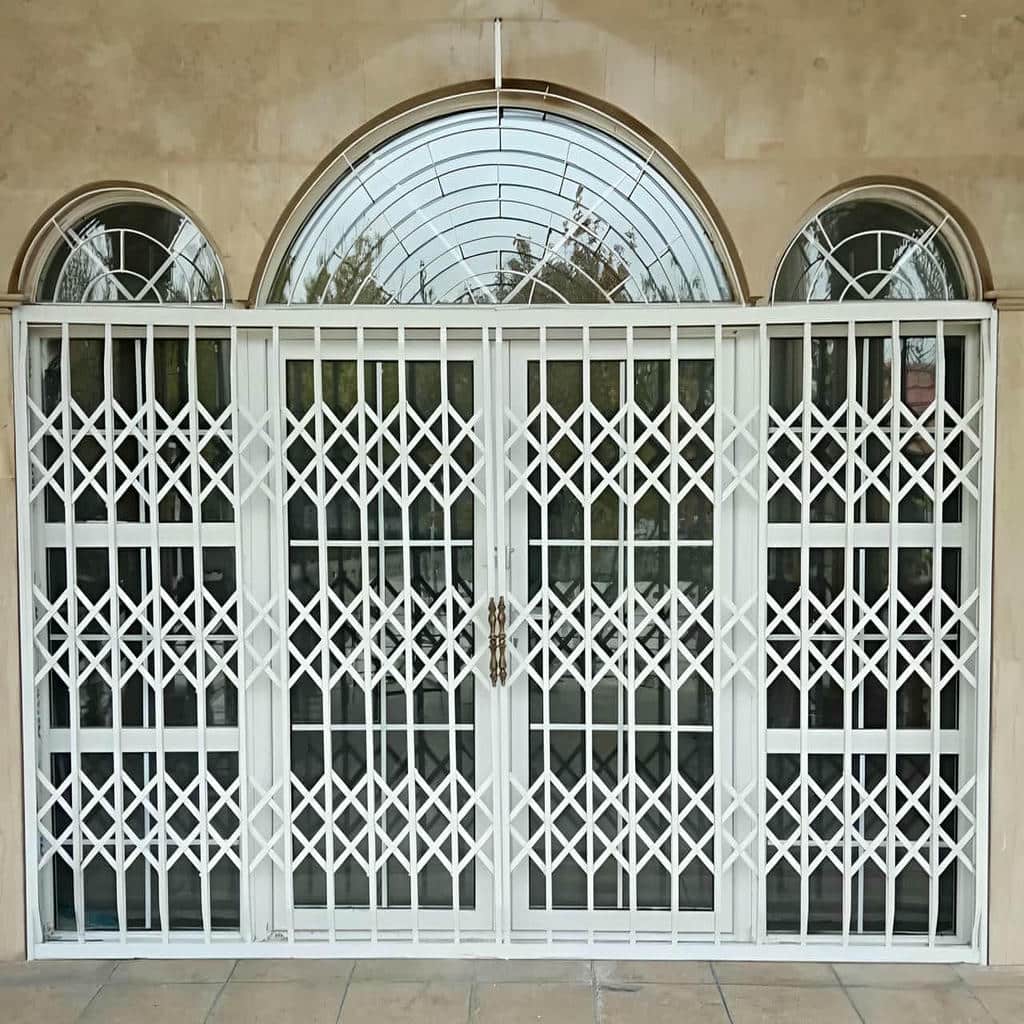 درب آکاردئونی در اهواز