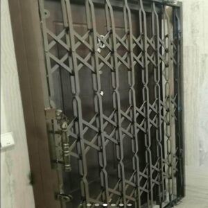 درب آکاردئونی در دماوند