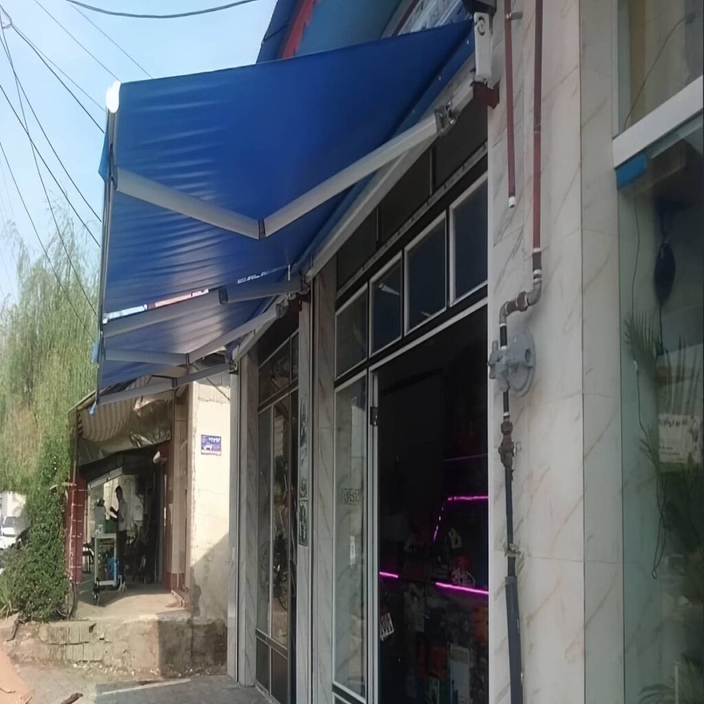 نصب سایبان برقی اتوماتیک مغازه در هشتگرد