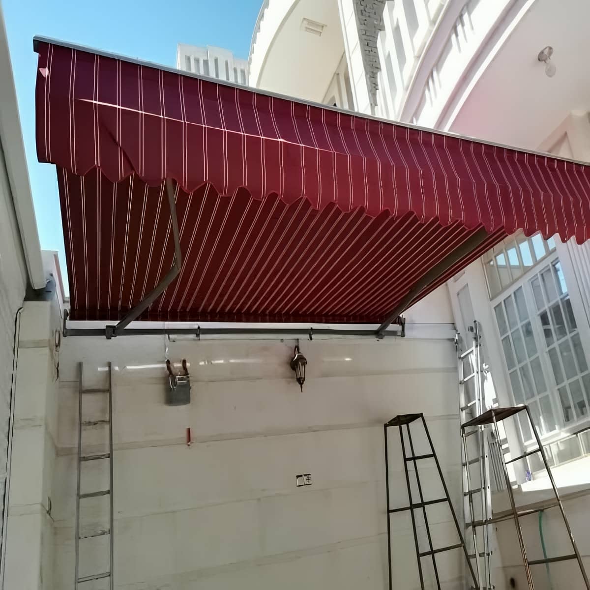 سایبان برقی اتوماتیک در یزد