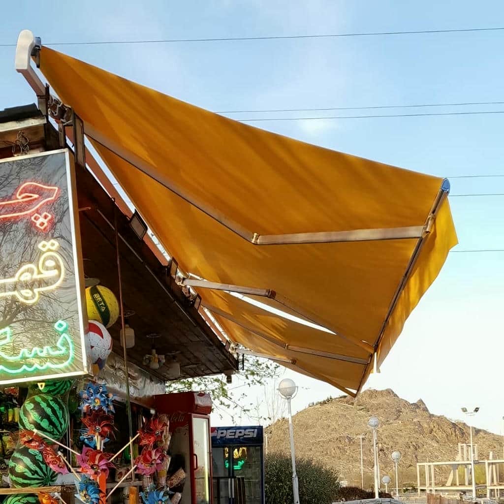 نصب سایبان برقی اتوماتیک مغازه در مهرشهر کرج
