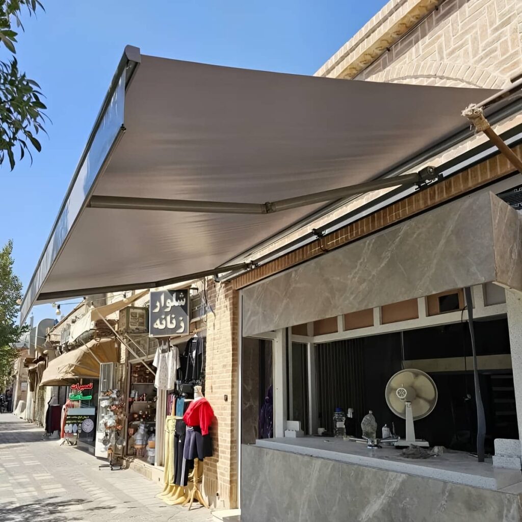 سایبان برقی اتوماتیک در بندر چابهار
