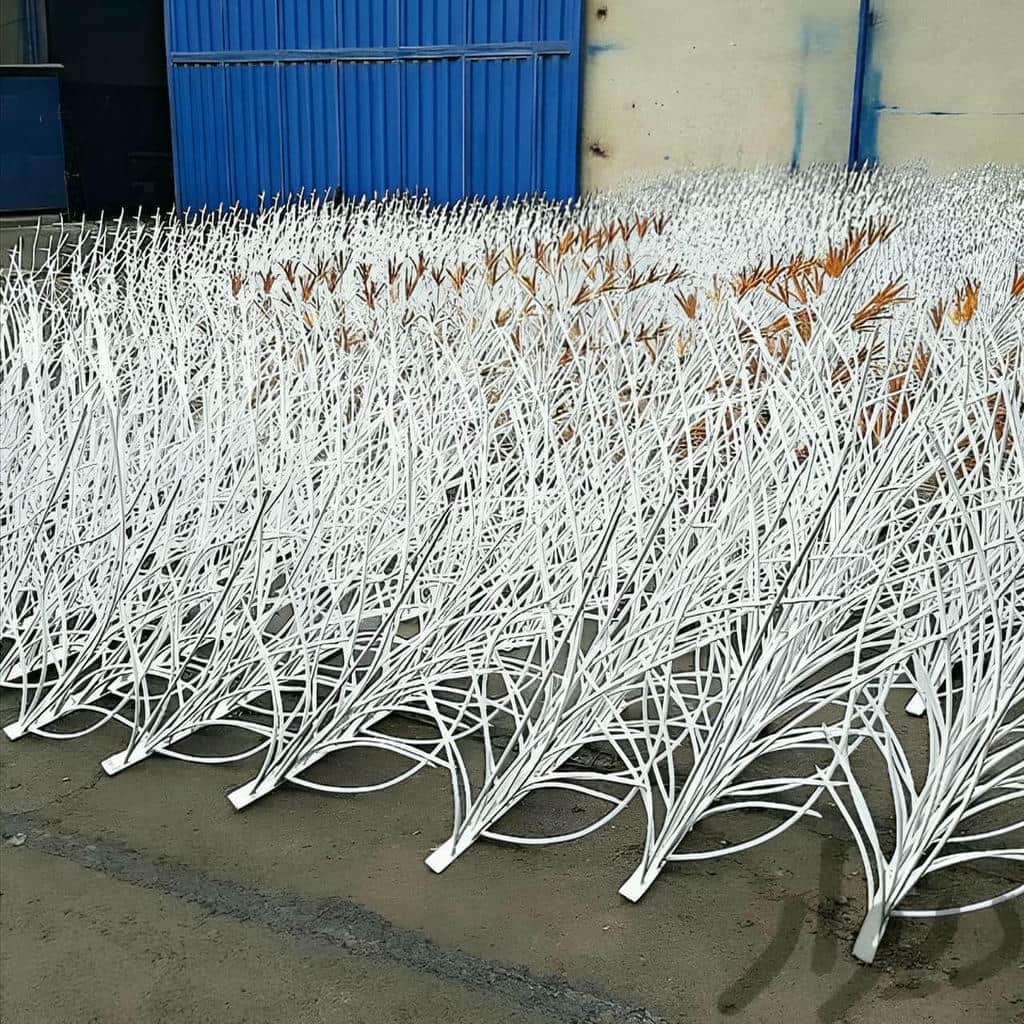 حفاظ شاخ گوزنی دیواری در بندر لنگه