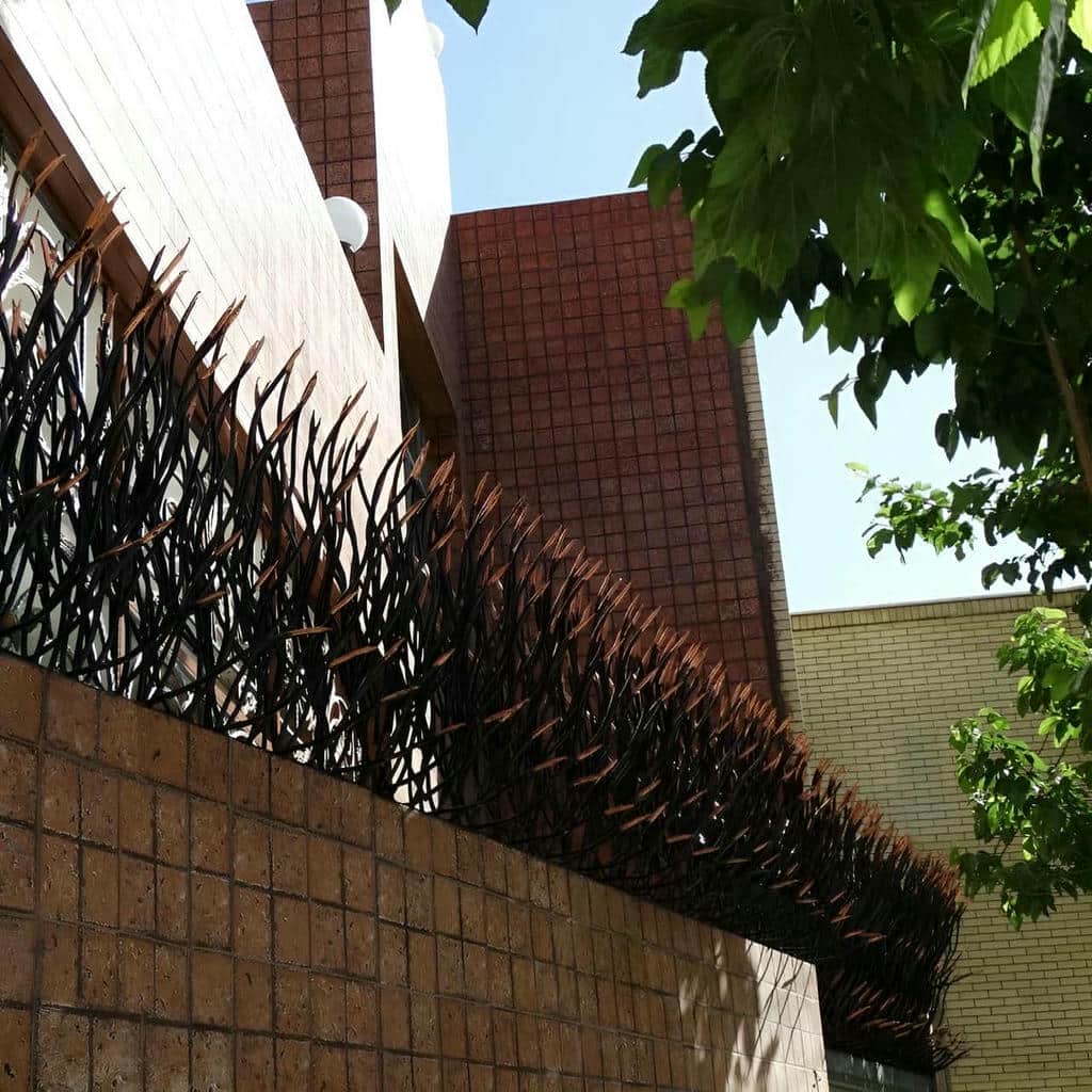 فروش حفاظ شاخ گوزنی تراکم شاخه‌ها در همدان