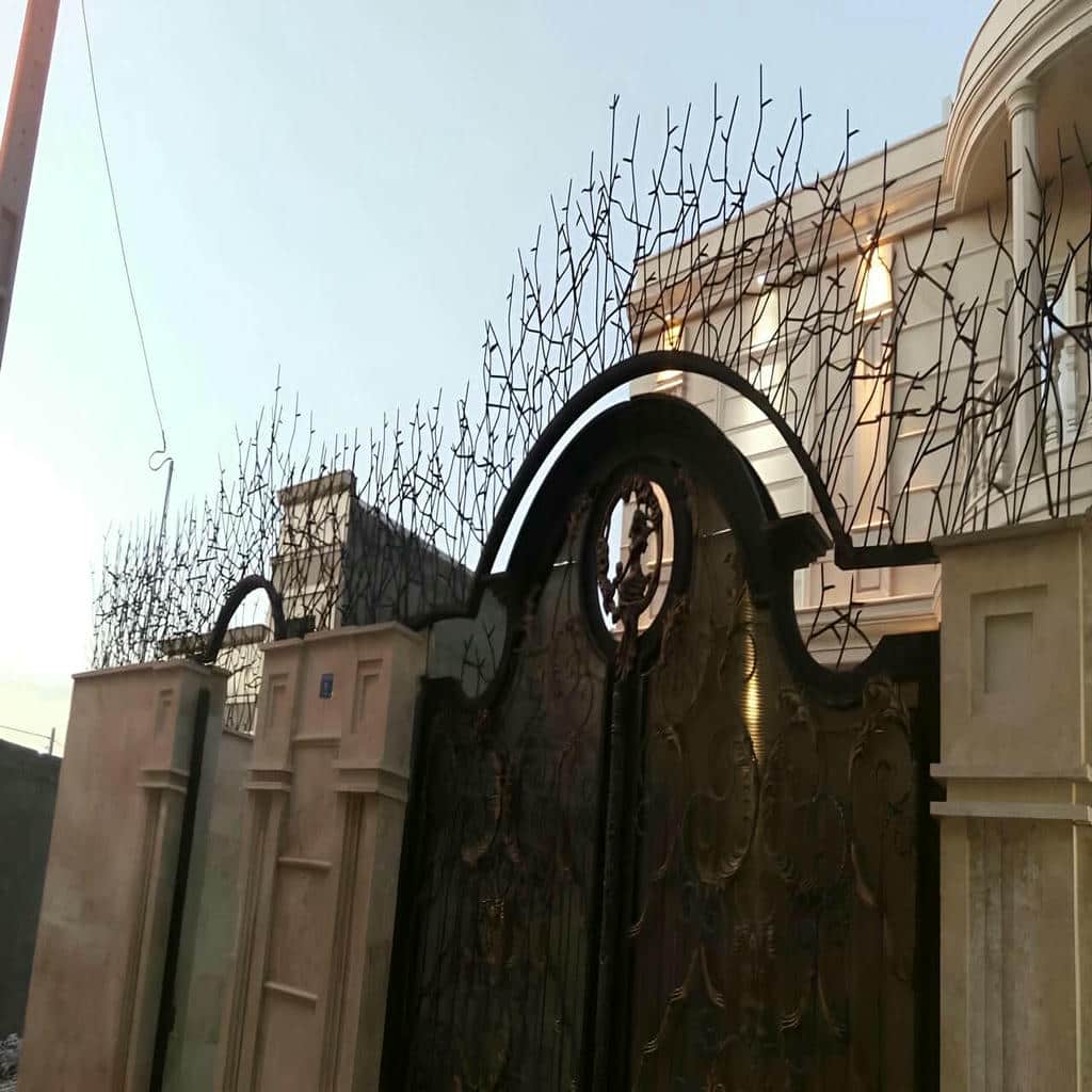فروش حفاظ شاخ گوزنی دیواری ارتفاع مناسب در قائمشهر