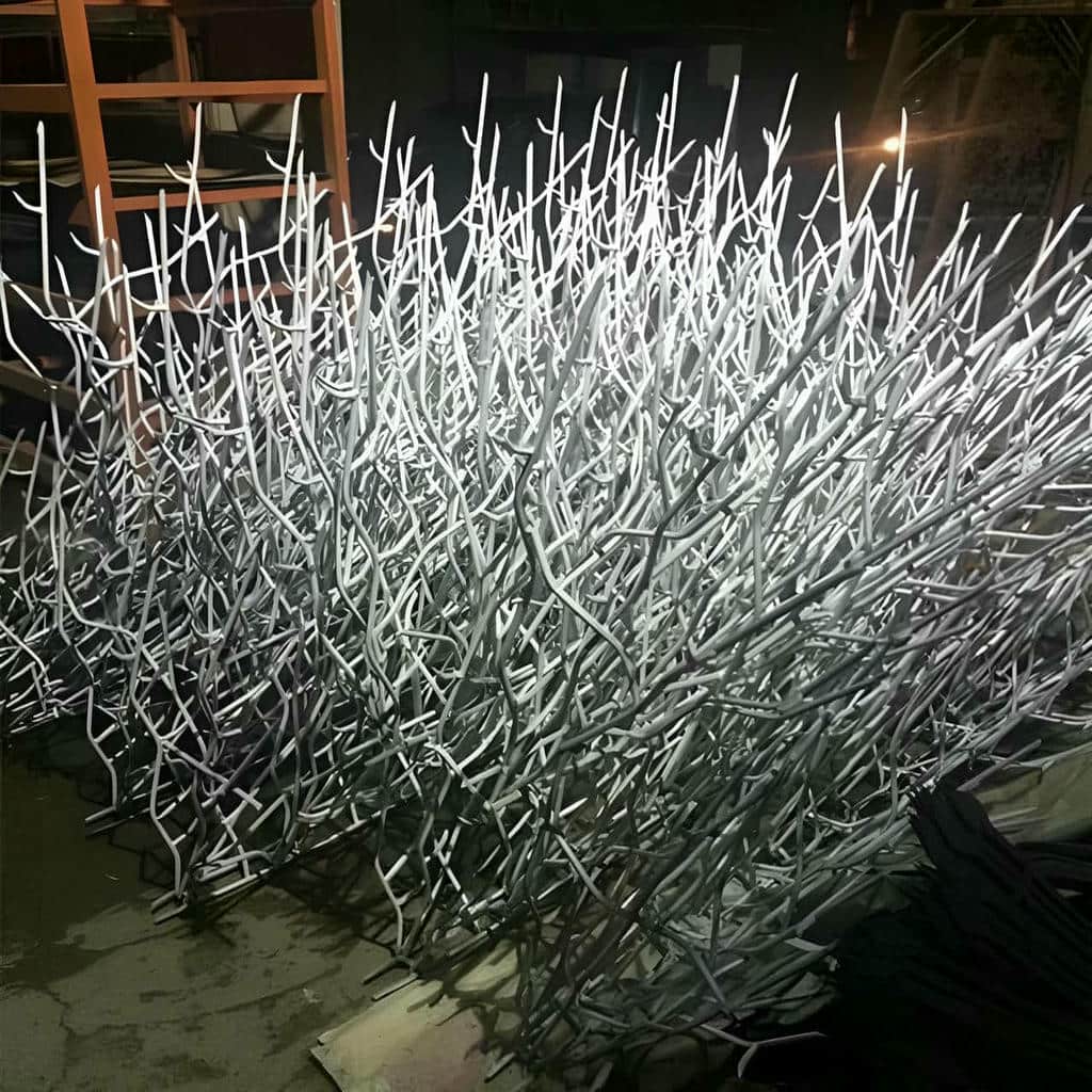 قیمت حفاظ شاخ گوزنی دیوار ساختمان در مشهد