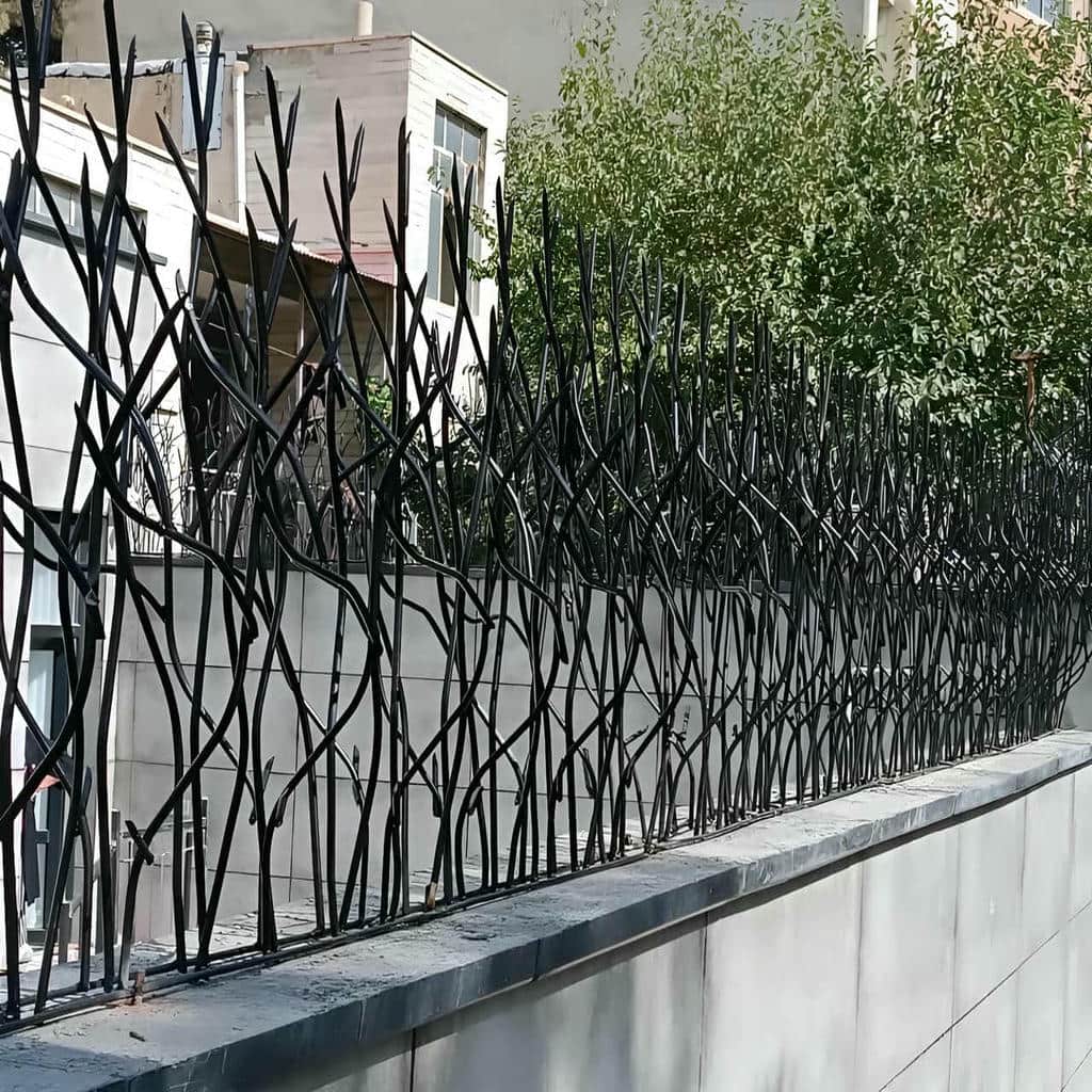 نصب حفاظ شاخ گوزنی دیواری ارتفاع استاندارد در محمدشهر