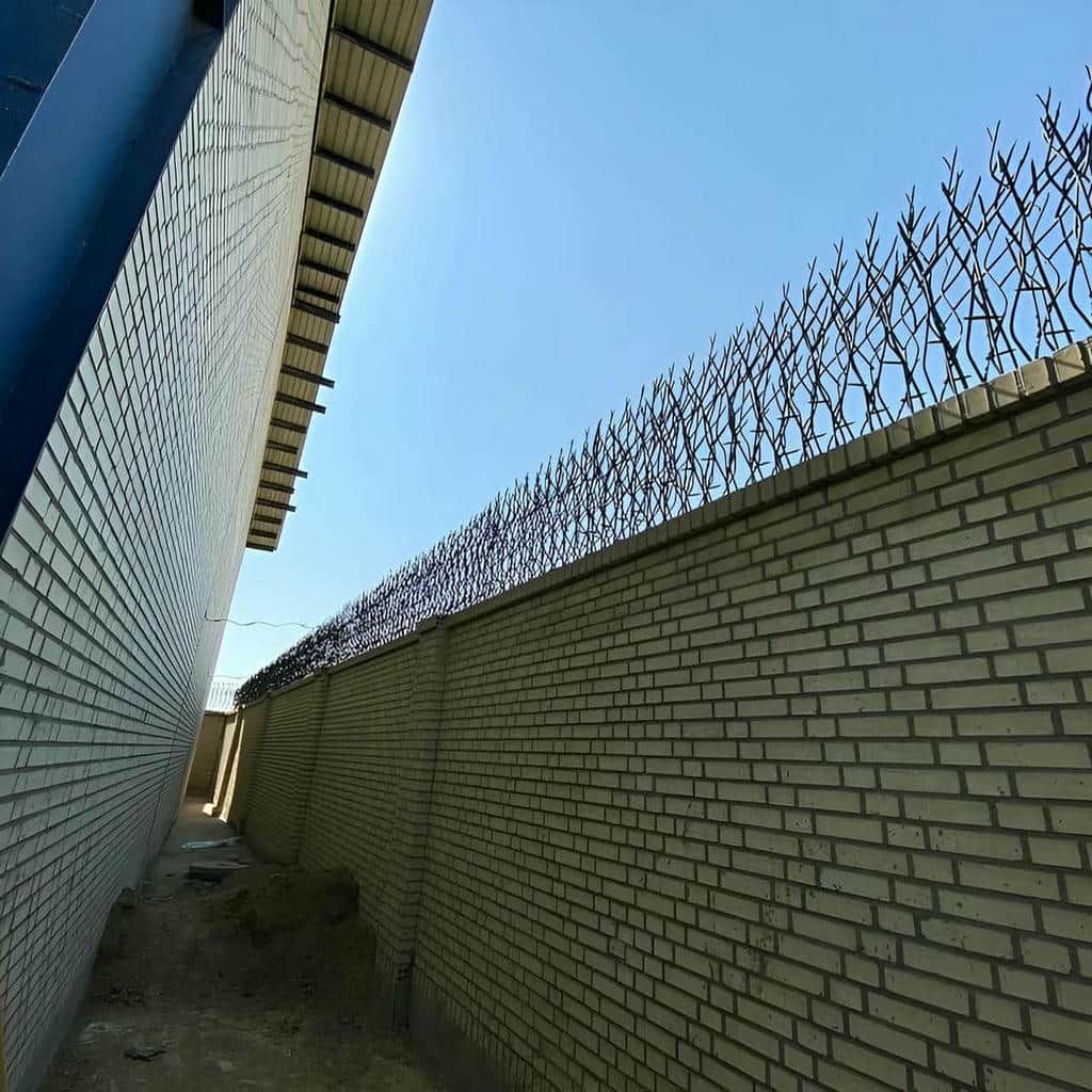 فروش حفاظ شاخ گوزنی دیواری ارتفاع استاندارد در بندرعباس