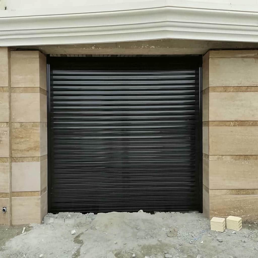 نصب کرکره برقی اتوماتیک ریل استاندارد در فشم