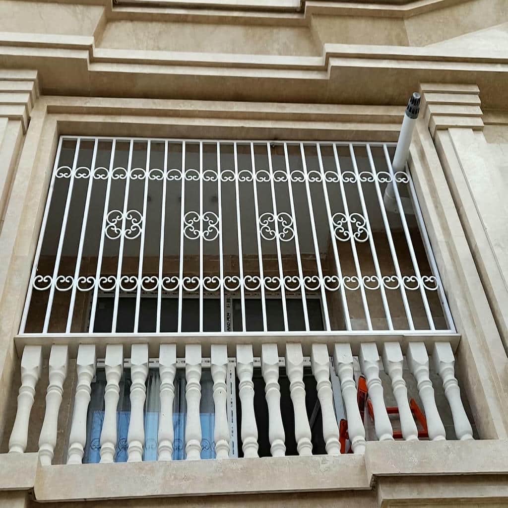 نصب حفاظ پنجره فلزی مدرن در طالقان