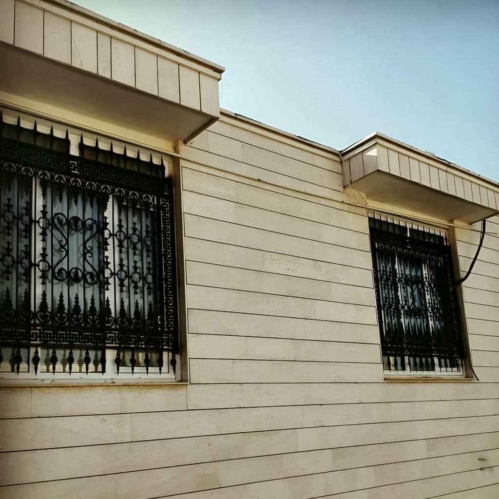 حفاظ پنجره فلزی در استان گیلان