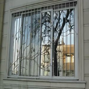 حفاظ پنجره فلزی در کیش