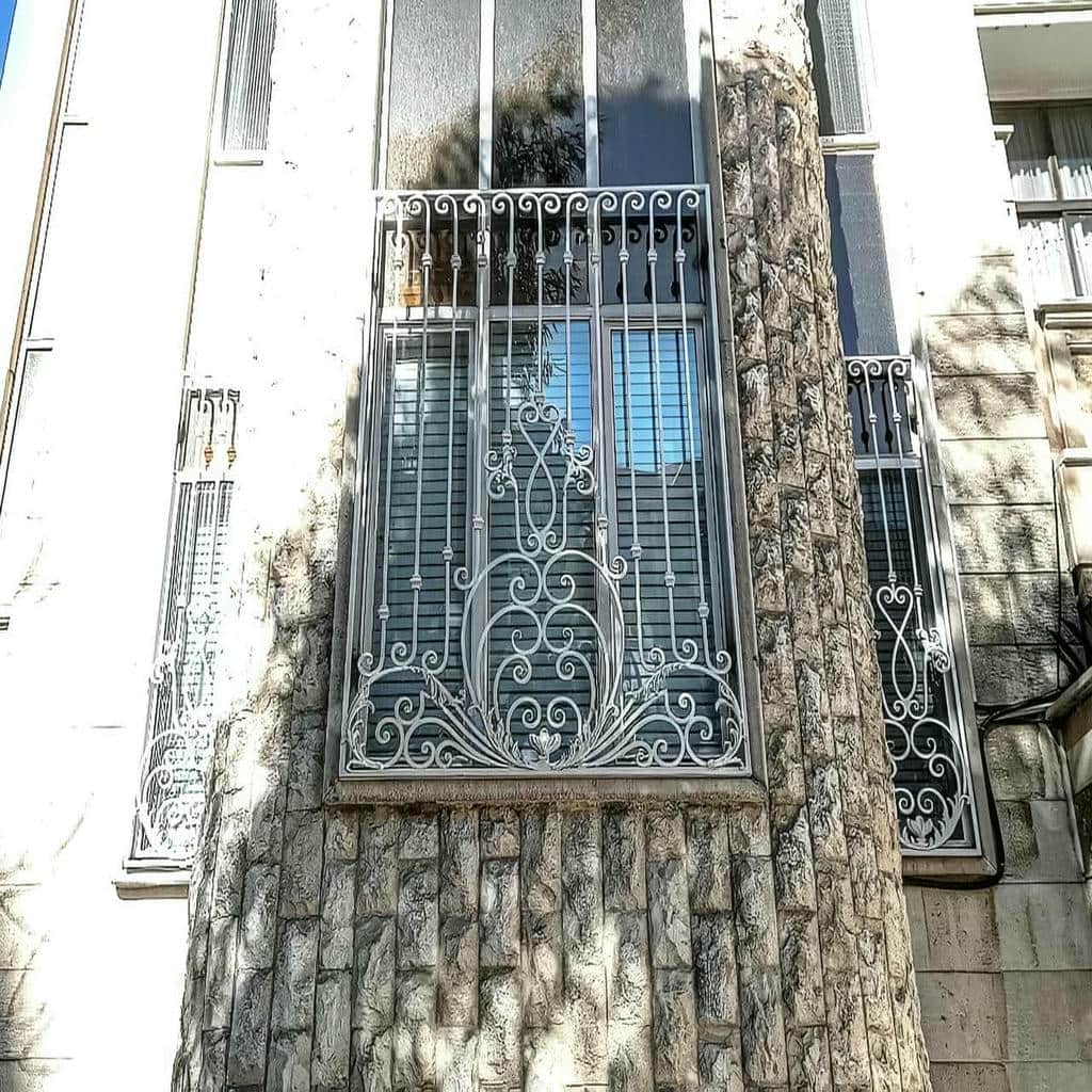 حفاظ پنجره فلزی در ساری
