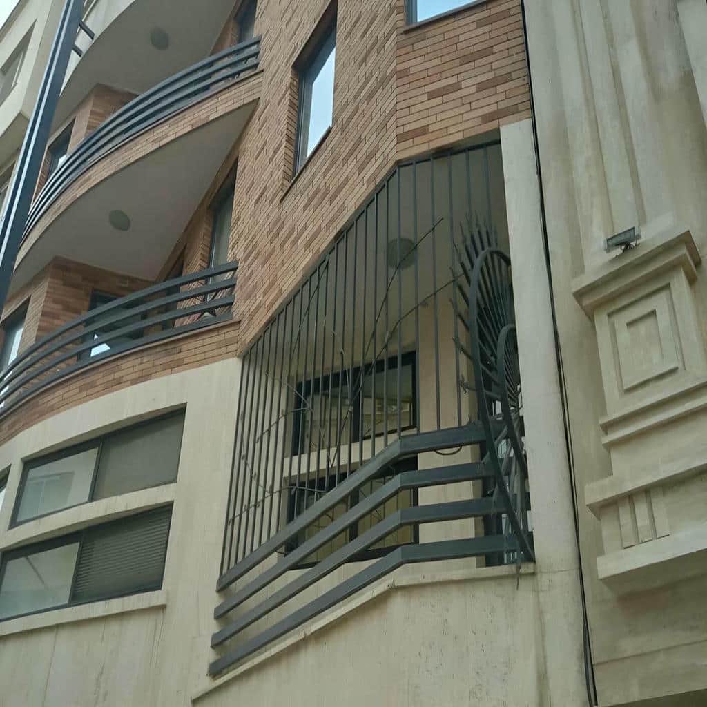 فروش حفاظ پنجره فلزی بازشو در بوشهر
