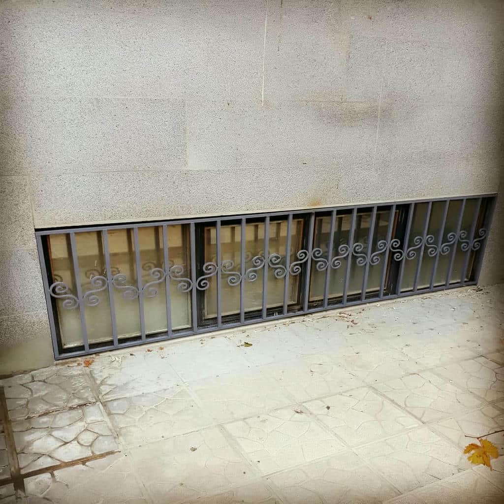 قیمت حفاظ پنجره فلزی فرفورژه در اشتهارد