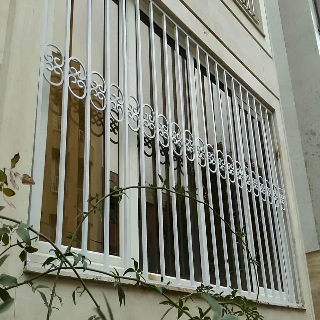 حفاظ پنجره فلزی در گرگان