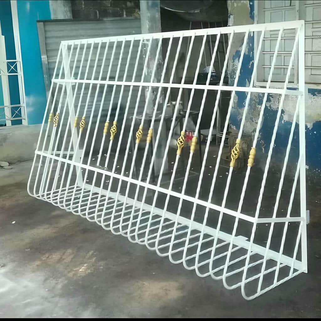 حفاظ پنجره فلزی در طالقان