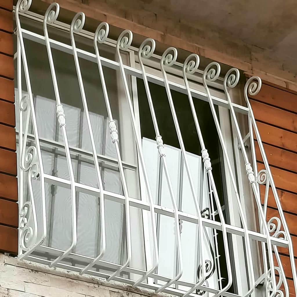 قیمت حفاظ پنجره فلزی فرفورژه در قشم