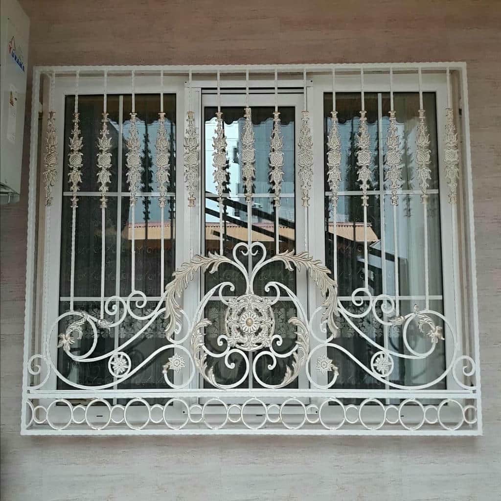نصب حفاظ پنجره فلزی مدرن در نسیم شهر