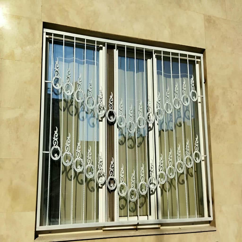 حفاظ پنجره فلزی در بندرعباس
