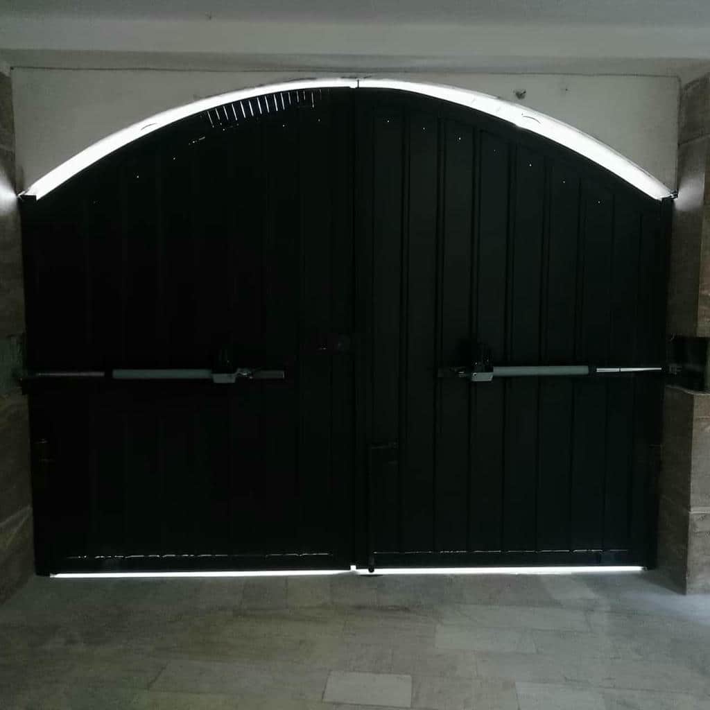 نصب جک درب برقی پارکینگ اتوماتیک در سمنان