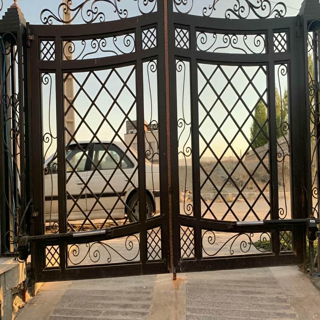 جک درب برقی پارکینگ در لواسان