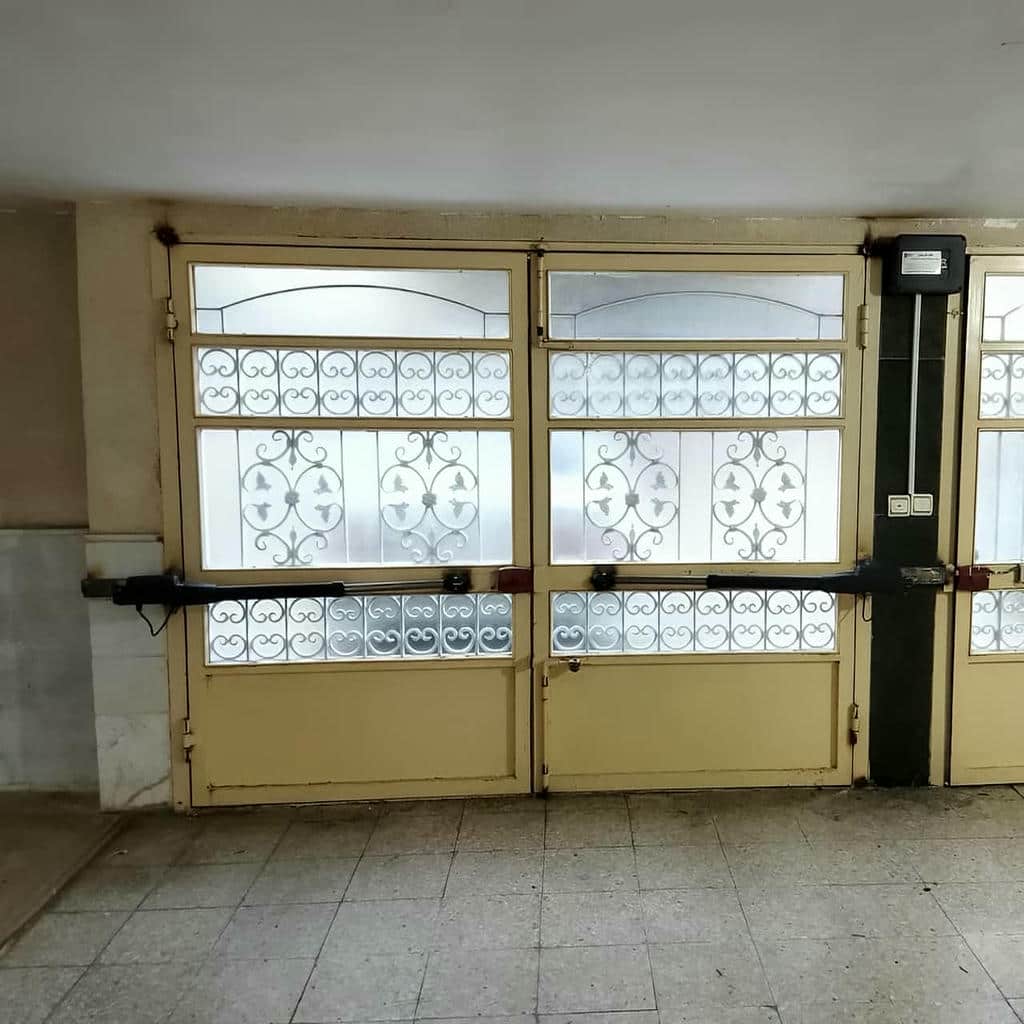 جک درب برقی پارکینگ در سنندج