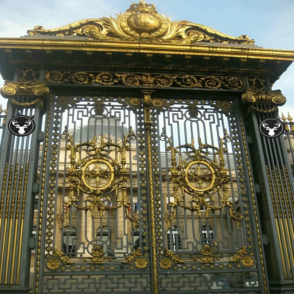 درب پارکینگ حیاط در شهرکرد