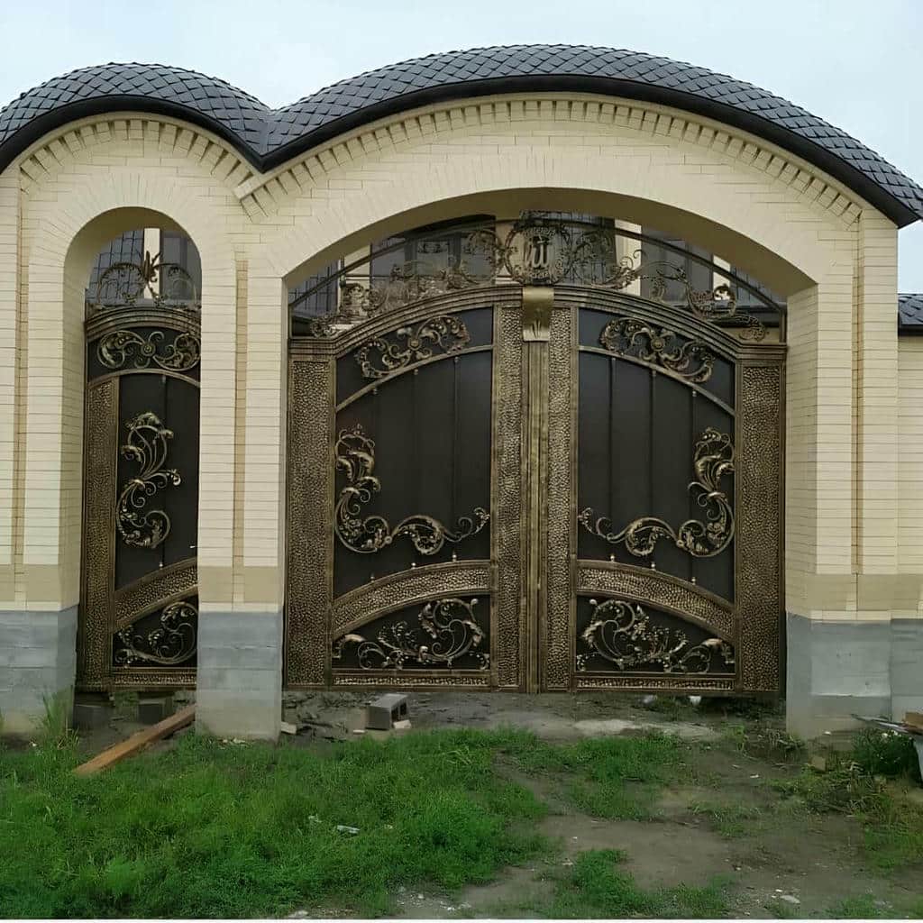 کارخانه درب پارکینگ حیاط رنگ کوره‌ای در رفسنجان