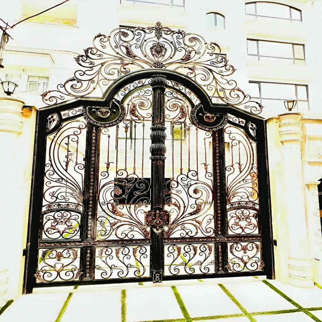 درب پارکینگ حیاط در قشم