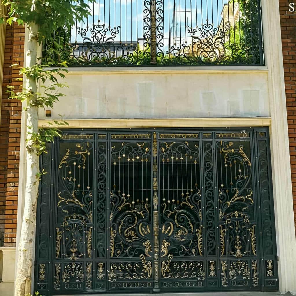 نصب درب پارکینگ حیاط مدرن در عظیمیه کرج