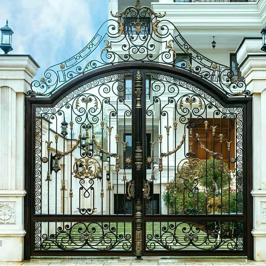 قیمت درب پارکینگ حیاط ویلایی در ارومیه