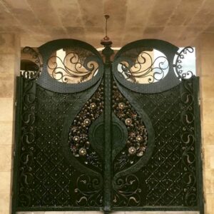 درب پارکینگ حیاط در رفسنجان