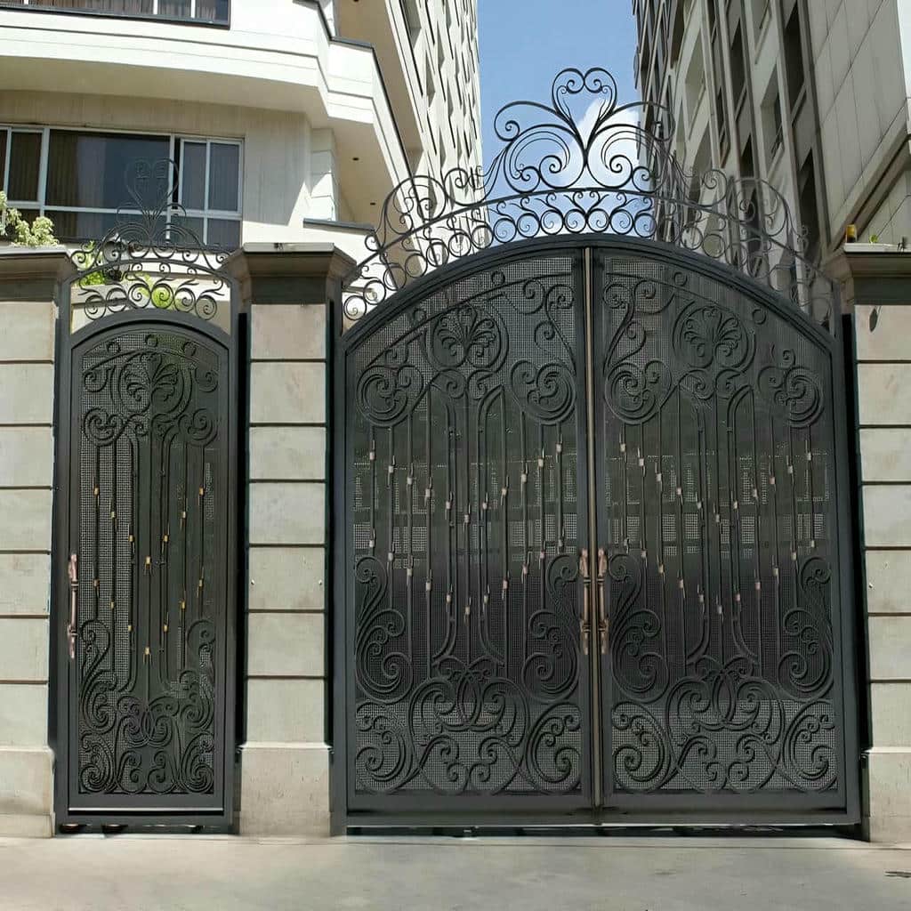 درب پارکینگ حیاط در خرم آباد