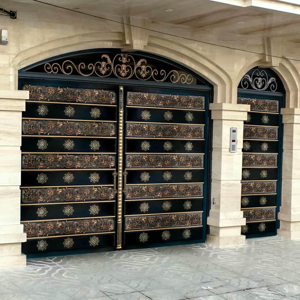 فروش درب پارکینگ حیاط ویلایی در رفسنجان