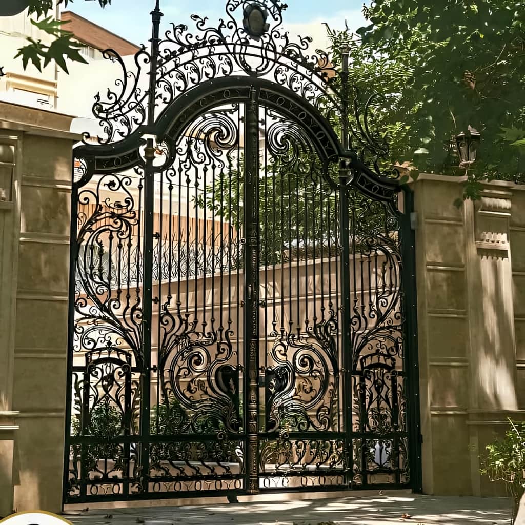 درب پارکینگ حیاط در قم