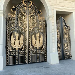 درب پارکینگ حیاط در قائمشهر
