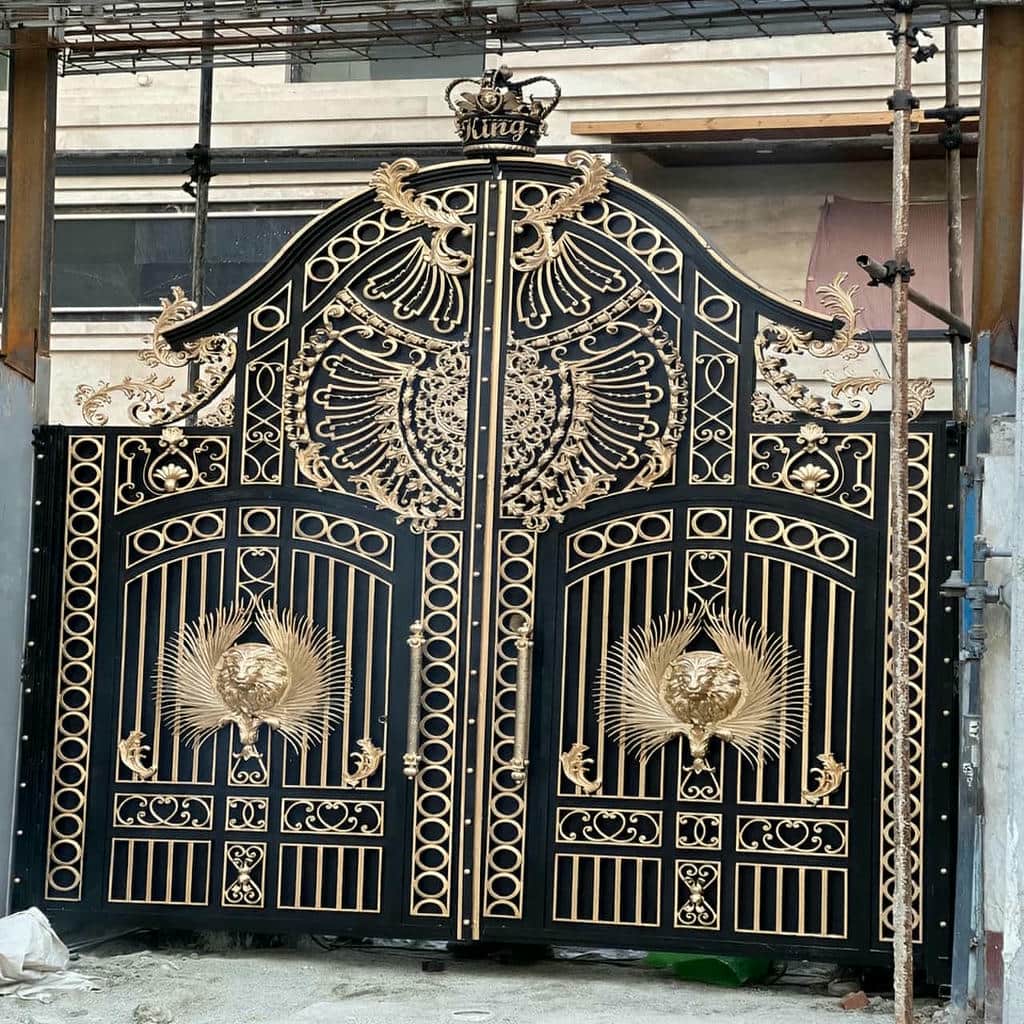 خرید درب پارکینگ حیاط فرفورژه در بندر دیلم