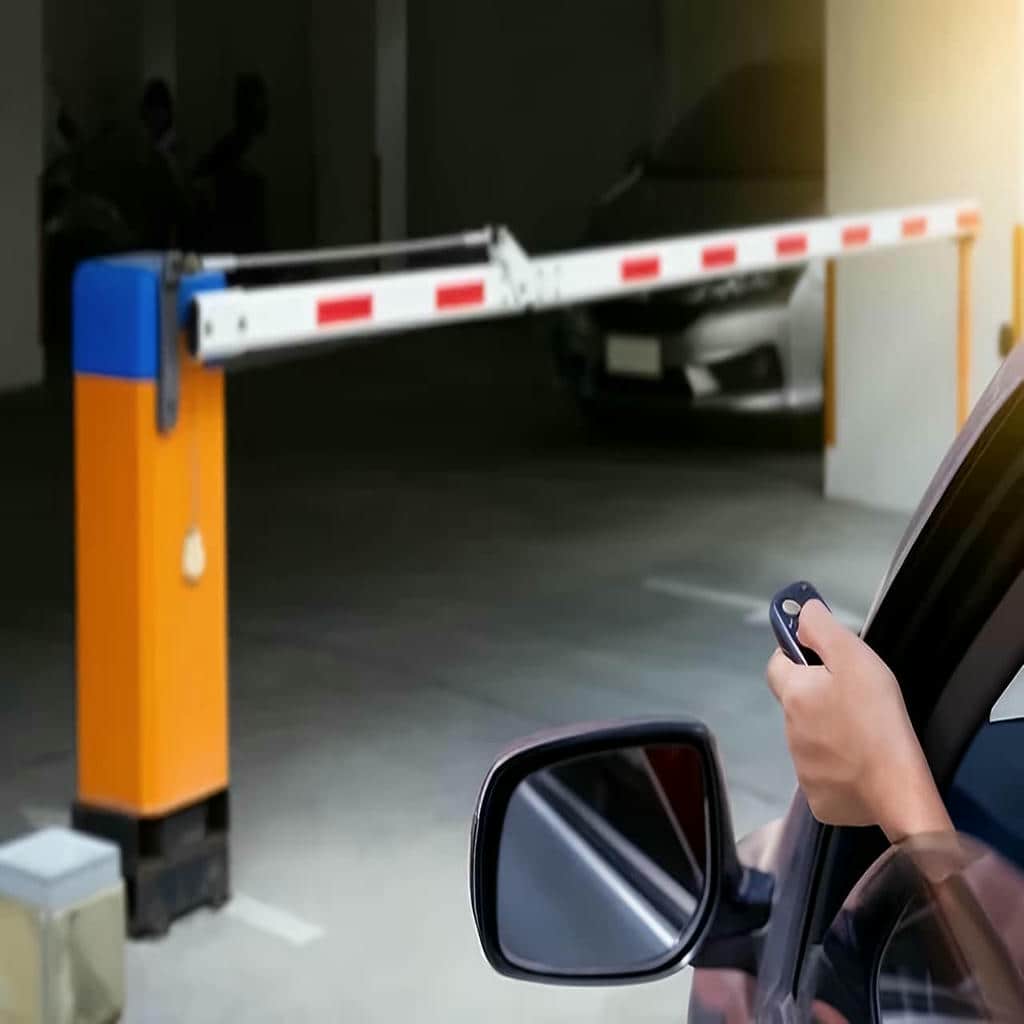 راهبند پارکینگ خانگی با پایه نصب مقاوم کنار ورودی منزل