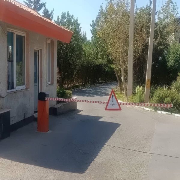 راهبند پارکینگ صنعتی برای تردد سنگین