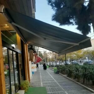 نصب اصولی سایبان برقی فضای تجاری