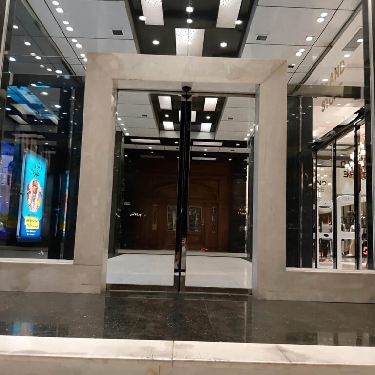 نصب تخصصی درب اتوماتیک شیشه ای
