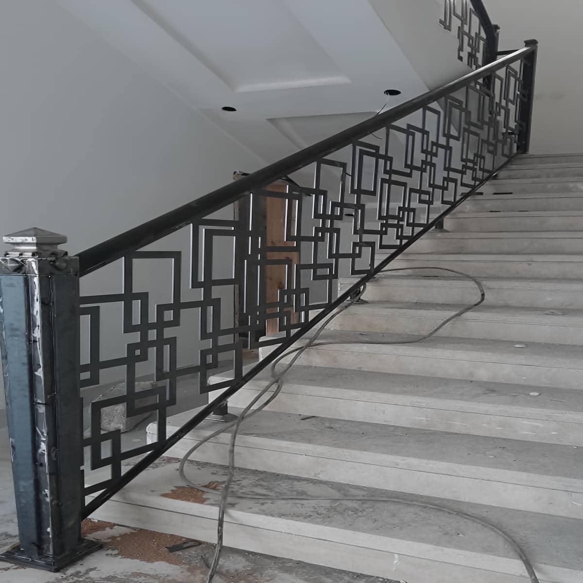 نرده سی ان سی طرح سفارشی با نوع رنگ انتخابی