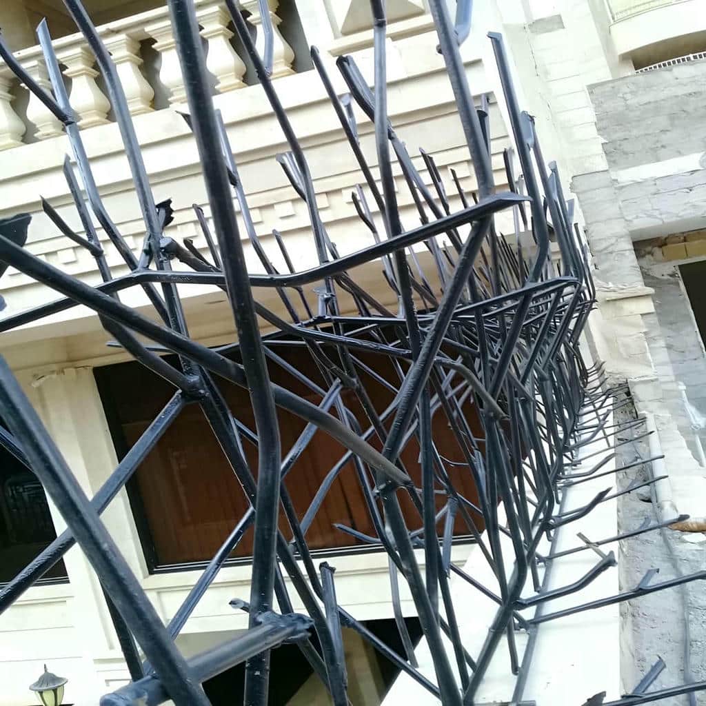 حفاظ شاخ گوزنی با پایه محکم برای نصب دیواری
