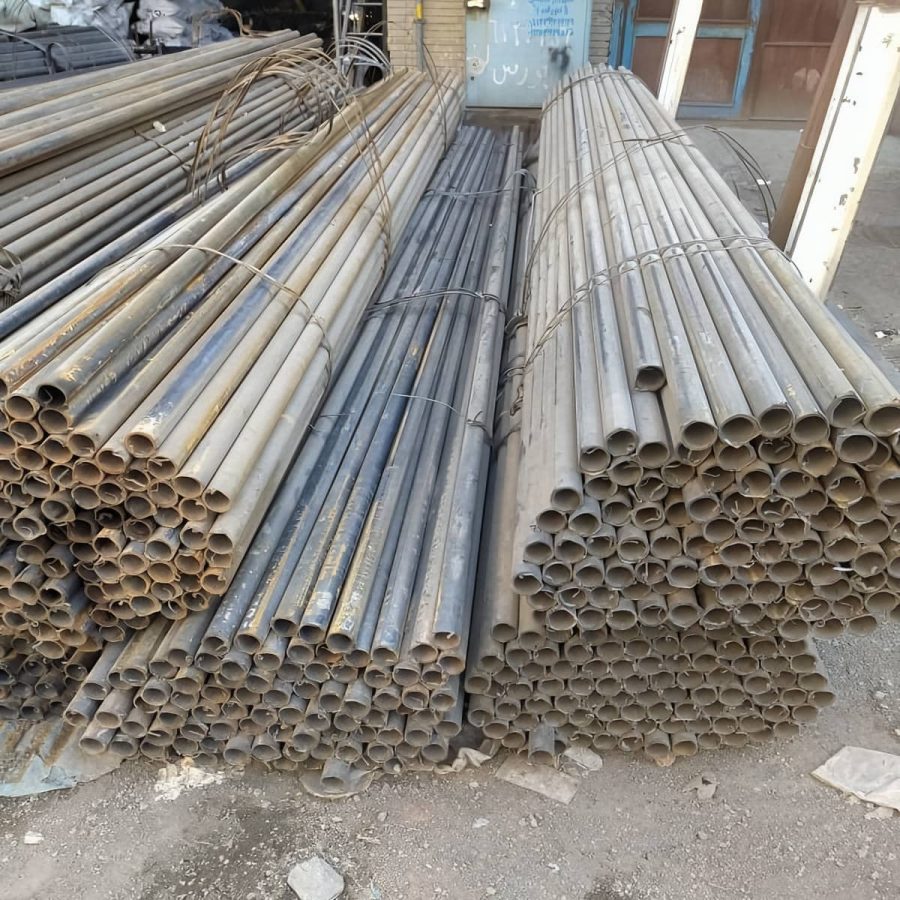لوله داربست در زیرگذر با مسیر عبور کنترل شده