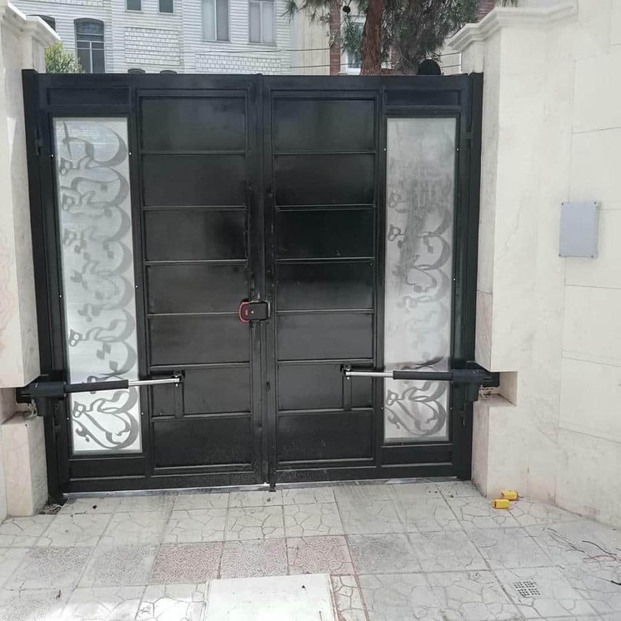 برندهای جک درب پارکینگ با تابلو فرمان و سیم کشی منظم